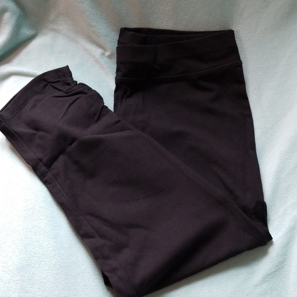 Dressbarn womens capri leggings